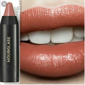 Hourglass Lip Stylo in Girl